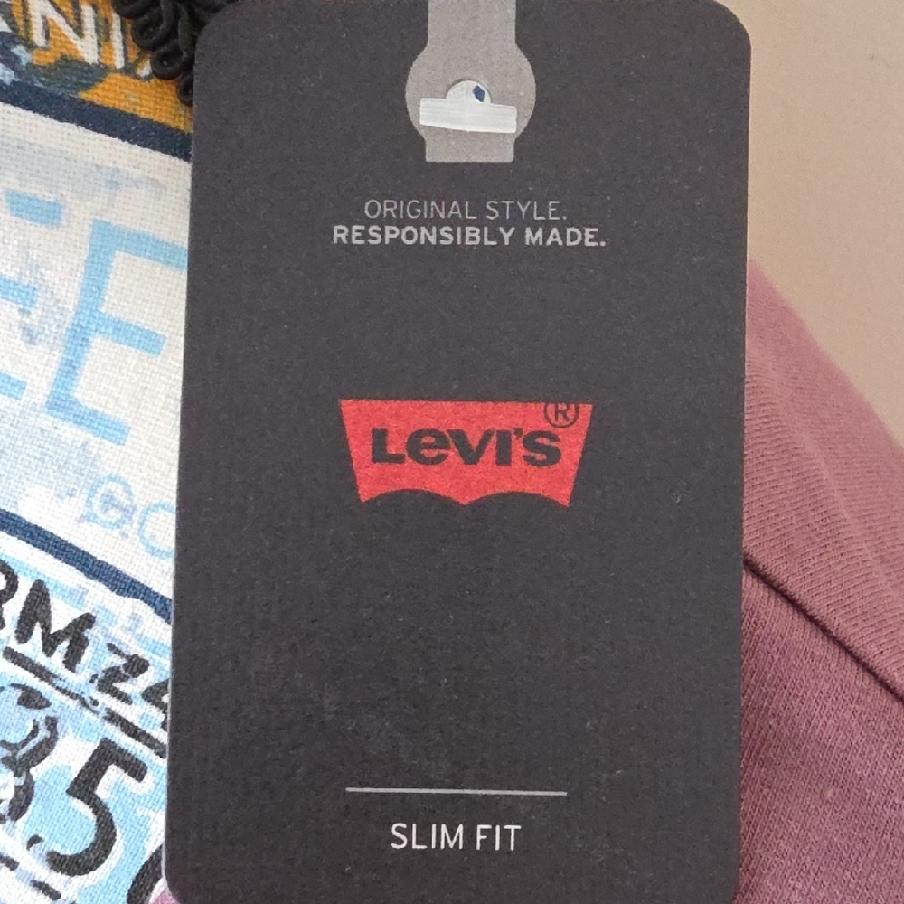 NWT. Levi's Womens (M) Mauve Purple Short Sleeve Corset Style Tee Shirt Crop Top - Picture 4 of 9